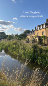 Lower Slaugher, palme de la mignonnitude, avec un cours d'eau devant des cottages.